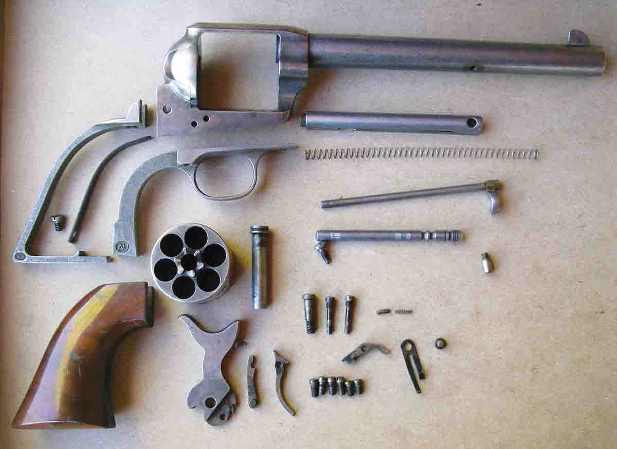 Internally, the Cimarron Model P is a Colt SAA pattern and features good machining.
